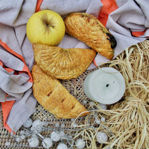 CHAUSSONS-AUX-POMMES-RECETTE